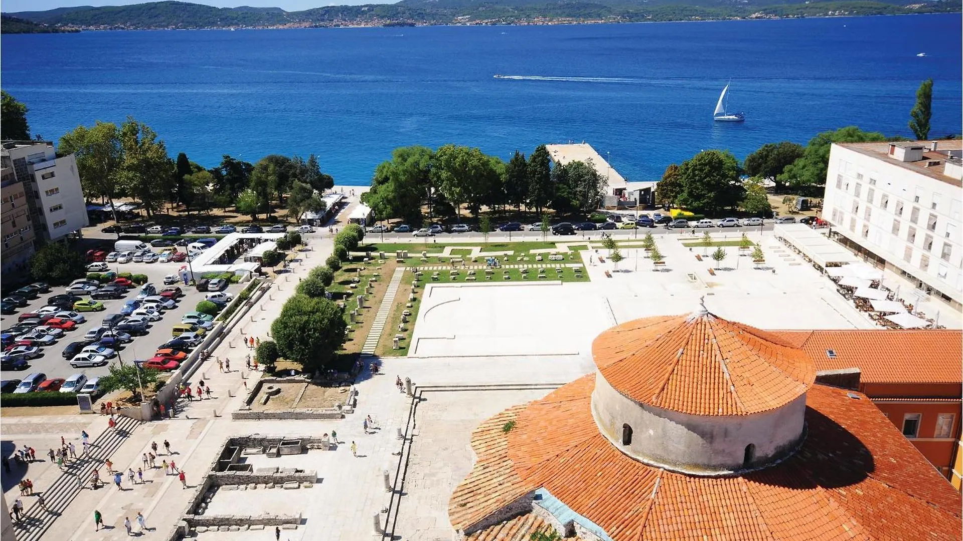 2 Bedroom Gorgeous Apartment In Zadar Croacia